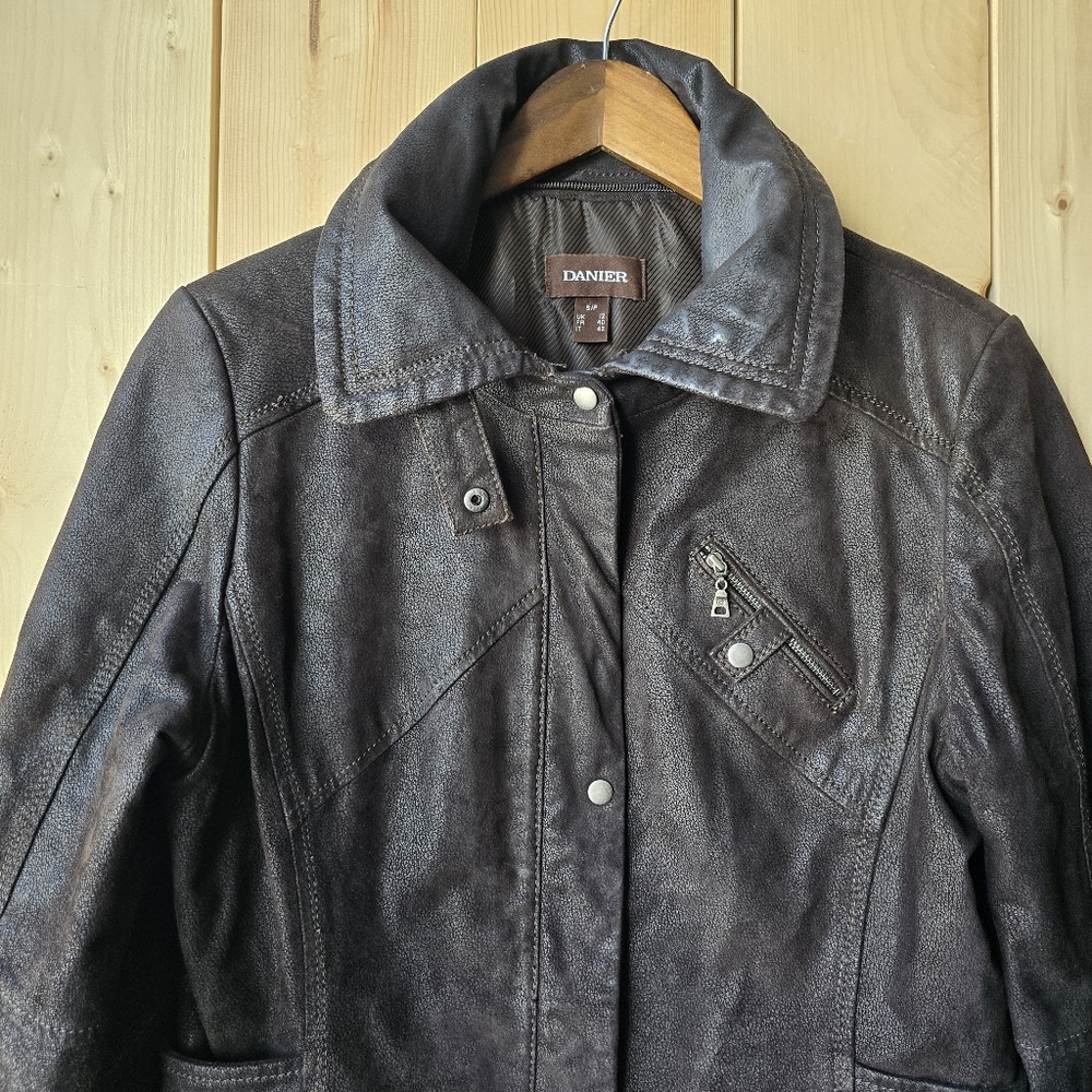 Danier Dark Brown Leather Zip Up Jacket Womens Small - Picture 2 of 12